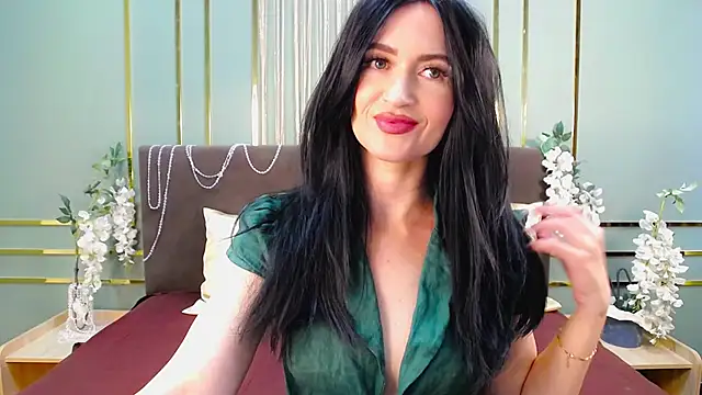 Snapshot of JaneWalch chatting on June 2026 10:13:01 AM JaneWalch online show from June 2026 10:13:01 AM