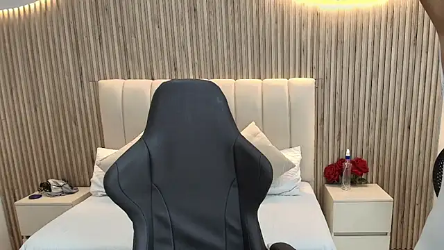 Aziz daud online show from October 2025 12:04:01 PM