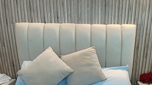 Aziz daud online show from October 2025 12:33:02 AM