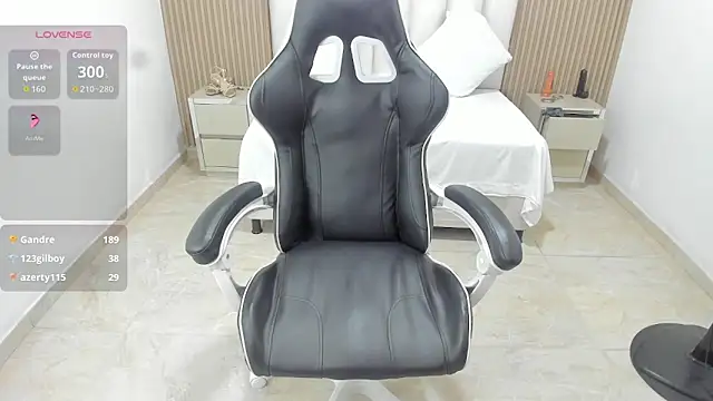 Aziz daud online show from February 2026 10:21:02 PM