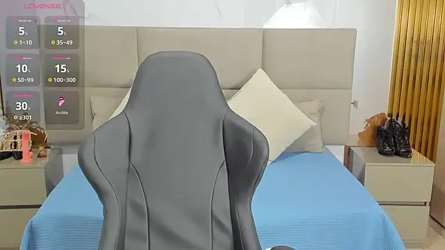 Aziz daud online show from April 2026 12:02:01 PM