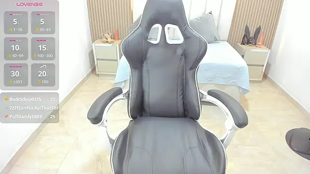 Aziz daud online show from April 2026 07:04:01 PM