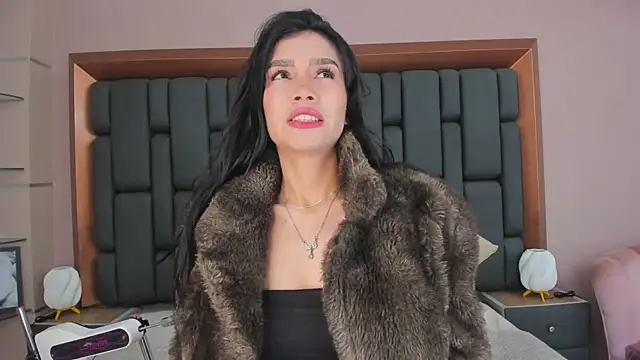 TanyaBello online show from November 2025 01:25:02 PM