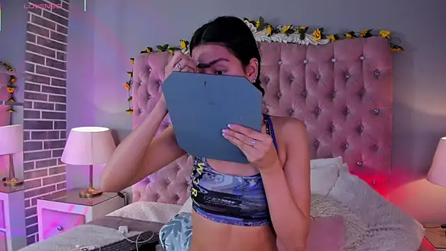 TanyaBello online show from April 2026 10:38:02 PM