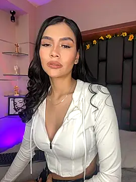 TanyaBello online show from December 2025 03:36:01 PM