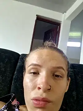 Snapshot of bambiluly chatting on November 2025 07:36:02 PM bambiluly online show from November 2025 07:36:02 PM