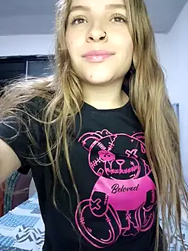 Snapshot of bambiluly chatting on October 2025 11:06:02 PM bambiluly online show from October 2025 11:06:02 PM