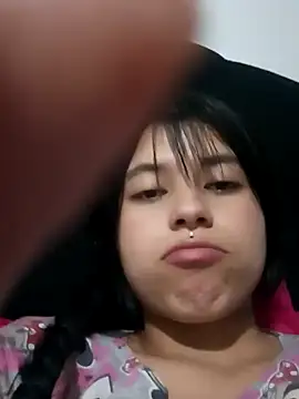 petite coral online show from January 2026 04:16:02 AM