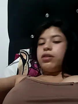 petite coral online show from January 2026 03:13:02 AM