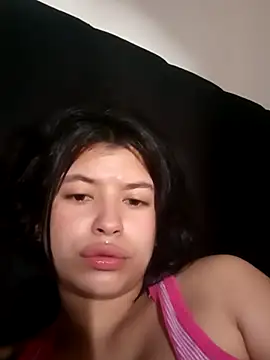 petite coral online show from February 2026 10:29:01 PM