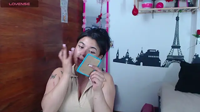 petite coral online show from March 2026 12:48:02 AM