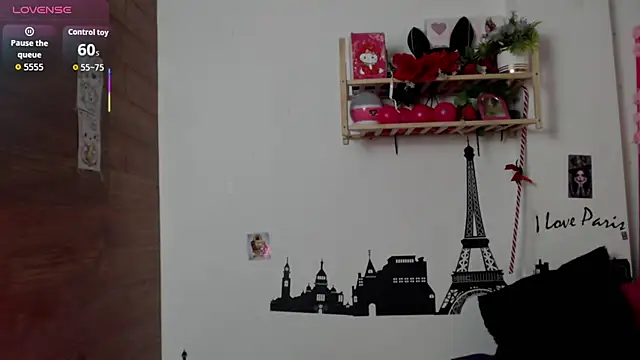 petite coral online show from March 2026 01:03:01 AM