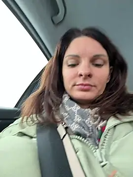 Snapshot of kinkysarahx chatting on January 2026 12:11:02 PM kinkysarahx online show from January 2026 12:11:02 PM