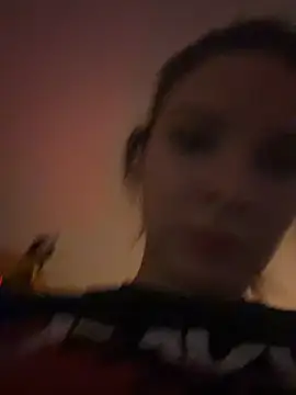 Snapshot of kinkysarahx chatting on January 2026 05:31:01 PM kinkysarahx online show from January 2026 05:31:01 PM