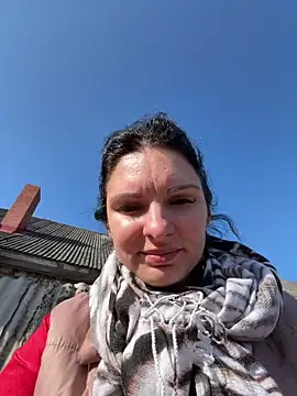 kinkysarahx online show from March 2026 11:25:01 AM