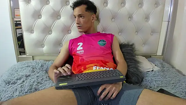 IM MaxPassion online show from October 2025 11:35:01 AM