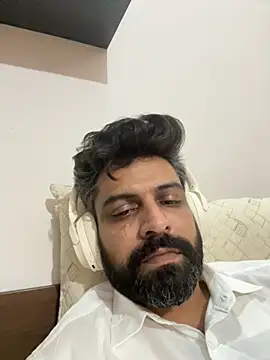 SoulHunt9 online show from October 2025 05:26:01 PM