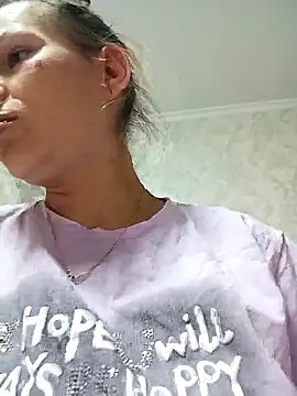 Snapshot of Coare_Cindy chatting on October 2025 05:04:02 PM Coare Cindy online show from October 2025 05:04:02 PM