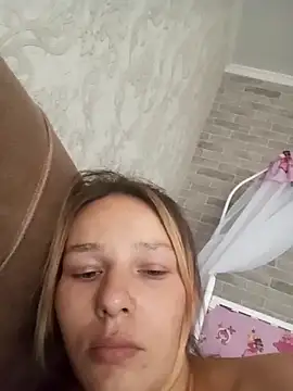Coare Cindy online show from November 2025 12:42:01 PM