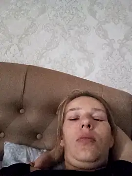 Snapshot of Coare_Cindy chatting on November 2025 09:35:01 AM Coare Cindy online show from November 2025 09:35:01 AM