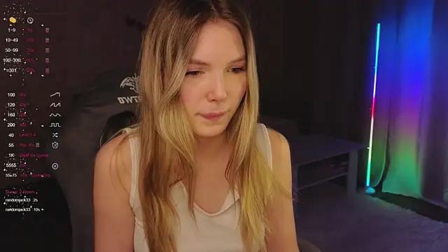 EvelynSin online show from November 2025 12:06:01 PM