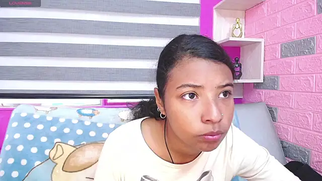 Zoe Rider online show from December 2025 12:37:01 PM