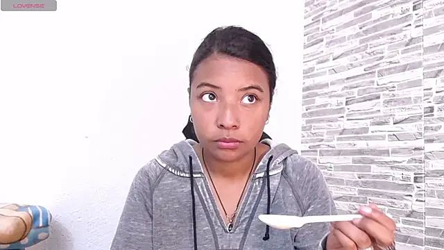 Zoe Rider online show from November 2025 12:27:02 PM