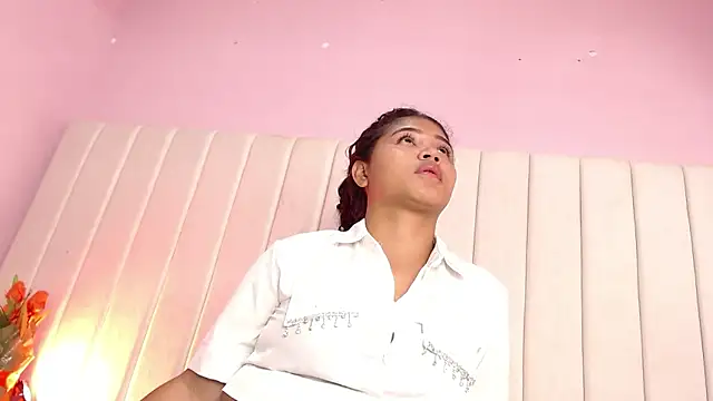 miel alisha online show from January 2026 12:42:01 PM