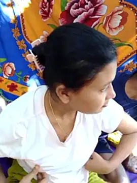 sexylive1100 online show from November 2025 03:43:01 AM