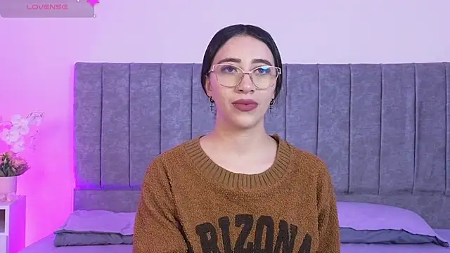 GabbieHill online show from October 2025 07:47:02 PM