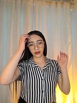 GabbieHill online show from October 2025 07:13:02 PM