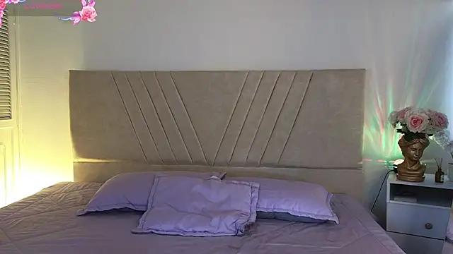 GabbieHill online show from December 2025 08:35:02 PM