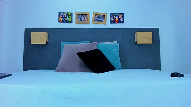 iamdoll online show from April 2026 07:40:02 PM