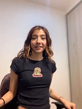 MiaaCute- online show from March 2026 08:12:01 PM