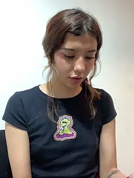 MiaaCute- online show from April 2026 09:39:33 PM