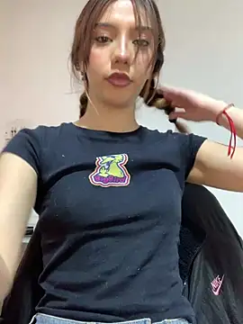 MiaaCute- online show from April 2026 07:09:02 PM