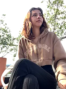 MiaaCute- online show from October 2025 08:11:02 PM