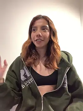 MiaaCute- online show from March 2026 09:32:02 PM