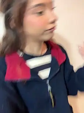 MiaaCute- online show from April 2026 08:26:01 PM