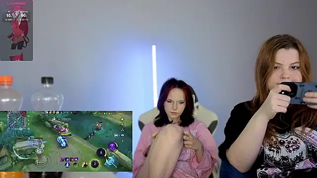 akemichkaa online show from January 2026 07:06:02 PM