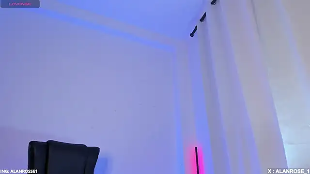 AlanRose01 online show from November 2025 01:38:01 PM