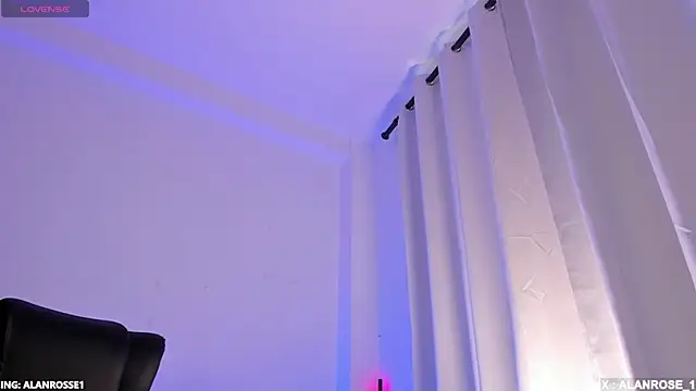 AlanRose01 online show from December 2025 03:35:01 PM