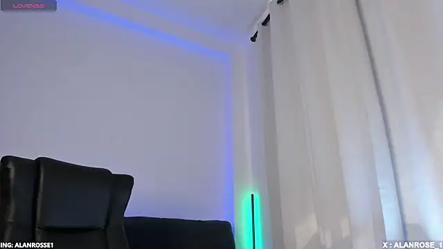 AlanRose01 online show from November 2025 02:33:01 PM