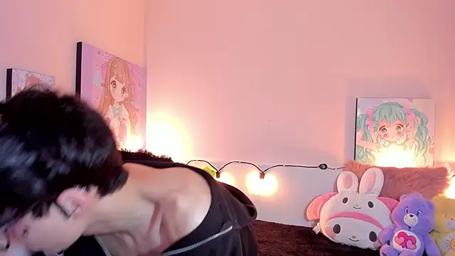 Strawberry Kitty  online show from February 2026 01:36:02 AM