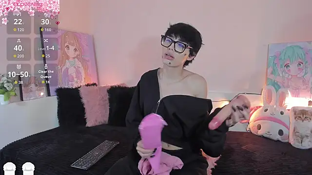 Strawberry Kitty  online show from January 2026 03:57:01 AM