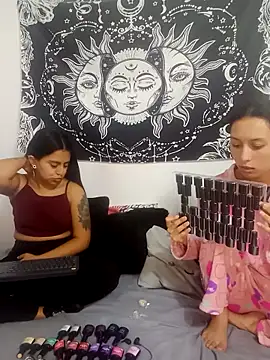 Snapshot of emily_n_abby chatting on March 2026 01:14:01 PM emily n abby online show from March 2026 01:14:01 PM