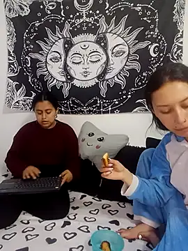 Snapshot of emily_n_abby chatting on March 2026 02:18:01 PM emily n abby online show from March 2026 02:18:01 PM