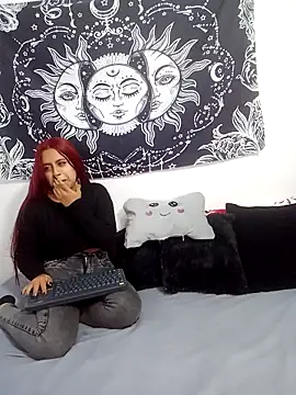 Snapshot of emily_n_abby chatting on November 2025 12:11:02 PM emily n abby online show from November 2025 12:11:02 PM