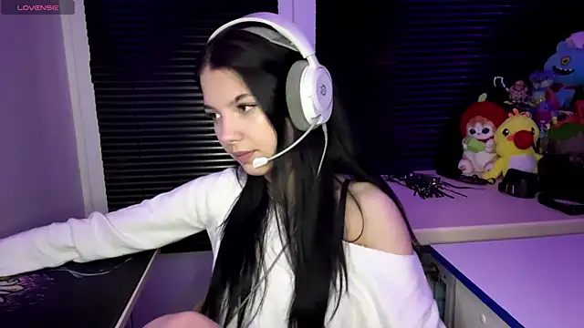 HanaMantanaDell online show from October 2025 02:17:02 PM