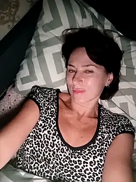 Luna 7777 online show from October 2025 10:41:02 PM